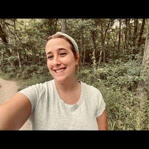 Meet your Posher, Alyssa